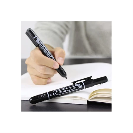 Alkoholos filc ZEBRA Mckie Retractable 1,3mm nyomógombos visszahúzható heggyel, fekete