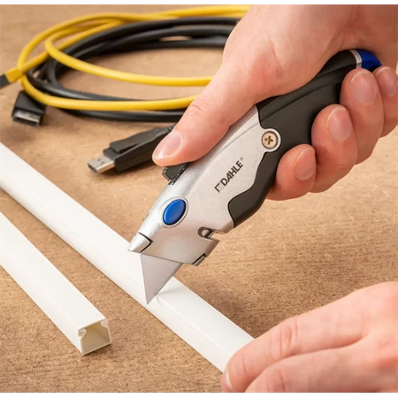 Barkácskés DAHLE Heavy Duty fém házú, beépített penge tárolóval