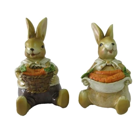 Dekoráció Nyúl fiú, lány répával ülő poly 10x6x6 cm bézs, barna 2 féle, 1db