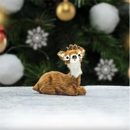 Dekoráció őzike ülő, fekvő 6cm barna