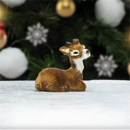 Dekoráció őzike ülő, fekvő 6cm barna