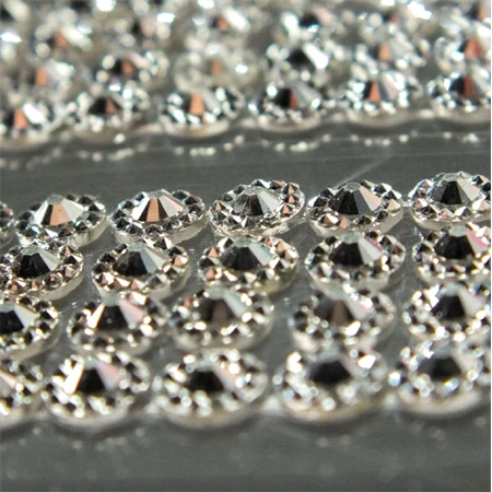 Dekoráció strasszkő öntapadós csíkok, 5x2mm ezüst