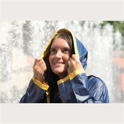 Esőkabát kétszínű kifordítható, sárga-kék PVC anyagból XL méretben