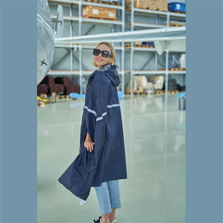 Esőkabát poncsó, övtáskaként is hordható tokban, összecsukható esőponcsó igazi 2 az 1-ben megoldás
