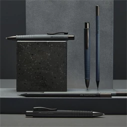 Golyóstoll Faber-Castell Poly Ball fekete színű test, írásszín kék, vonalvastagság: XB