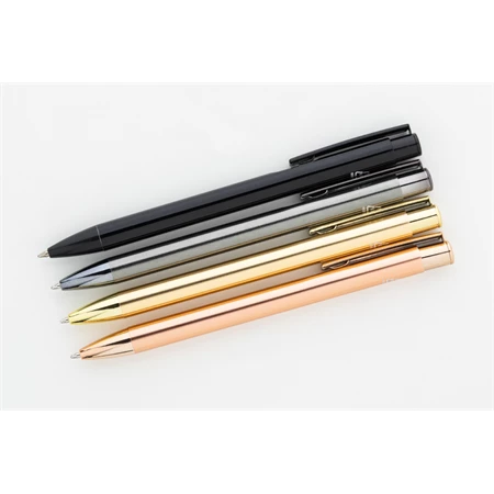 Golyóstoll újrahasznosított alumínium, fényes metál felületű fekete szinű testtel, kék írásszin