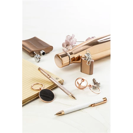 Golyóstoll újrahasznosított alumínium, matt felületű testtel, texturált markolatú, rózsaszin test, rózsaarany klipsz