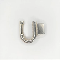 Gyöngy alkatrész- kapocs, bújtatós, lapos bőrhöz, ezüst