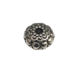 Gyöngy alkatrész- fém köztes, cizellált, fánk, ezüst