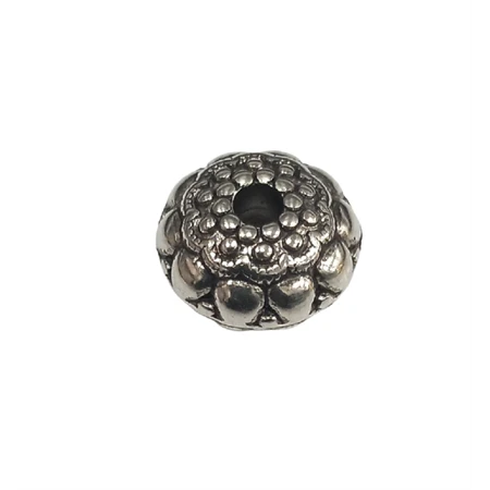 Gyöngy alkatrész- fém köztes, cizellált, fánk, ezüst