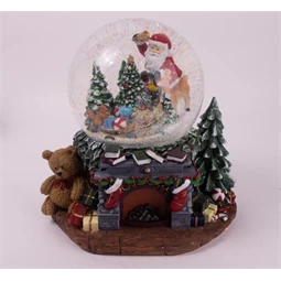 Hógömb kandalló, mikulással, fenyőkkel ledes, zenélő, poly 23x23cm