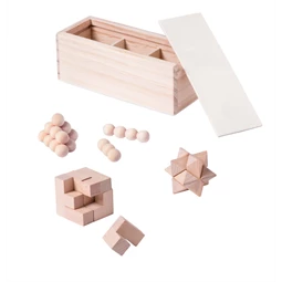 Játék fa dobozban 3 féle ügyességi játékot tartalmaz, 16.3x6x6,4 cm
