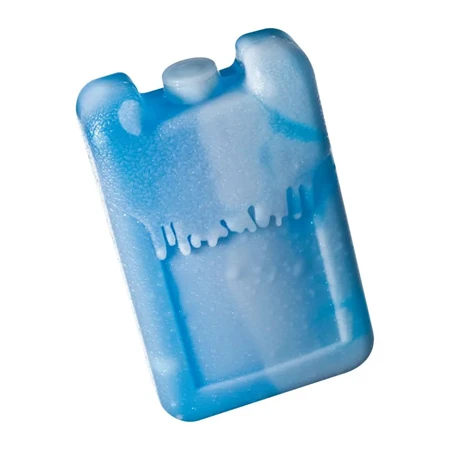 Jégakku minden hűtőtáskához alkalmas, folyadékkal feltöltve érkezik, 6,5 x 2,8 x 10,4 cm