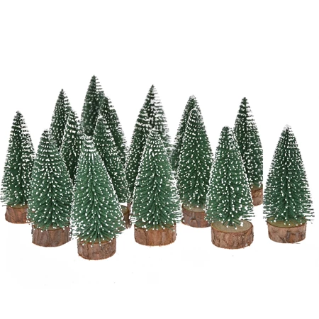 Karácsonyi fenyőfa műanyag 7cm 12db/csomag fa talpon havas
