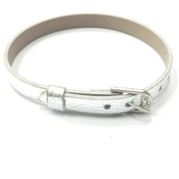 Karkötő műbőr 22cm hossú ezüst 8mm 1db