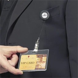 Kártyatartó kihúzható yoyo, DURABLE patentos fekete 1db azonosítókártya-tartó