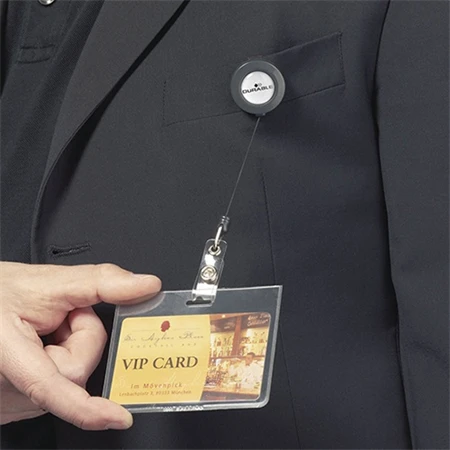 Kártyatartó kihúzható yoyo, DURABLE patentos fekete 1db azonosítókártya-tartó