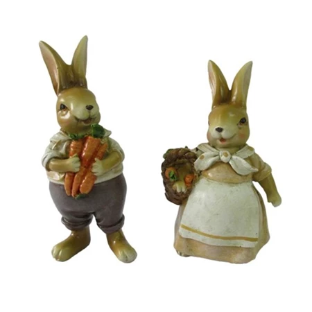 Nyúl fiú, lány répával álló poly 7x5,5x13 cm bézs, barna 2 féle, 1db