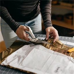 Olló FISKARS szabó, 24 cm, Amplify, fehér