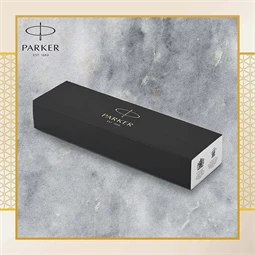 PARKER IM Royal Premium golyóstoll cizellált gyöngyház színű test+arany klipsz