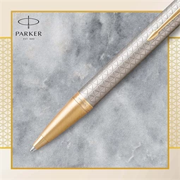 PARKER IM Royal Premium golyóstoll cizellált gyöngyház színű test+arany klipsz