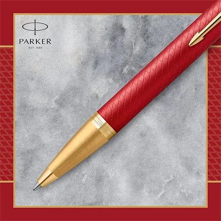 PARKER IM Royal Premium golyóstoll cizellált piros test+arany klipsz