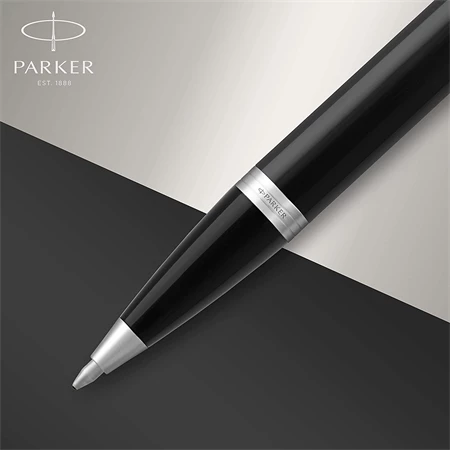 PARKER IM Royal golyóstoll fekete lakk test+ezüst klipsz