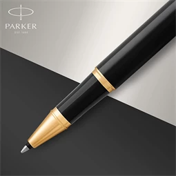 PARKER IM Royal rollertoll fekete test+arany klipsz