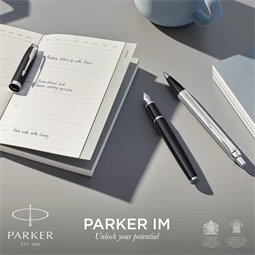 PARKER IM Royal Essential golyóstoll matt fekete test+ezüst klipsz