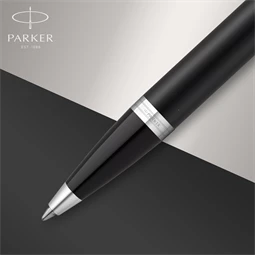 PARKER IM Royal Essential golyóstoll matt fekete test+ezüst klipsz