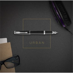 PARKER Urban Royal töltőtoll matt fekete test+ezüst klipsz