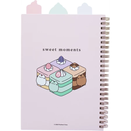 Spirálfüzet A/5 vonalas Pusheen  figurás elválasztókkal, Pink
