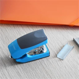 Tűzőgép BLUERING mini 15 lapos 24/6 kapoccsal