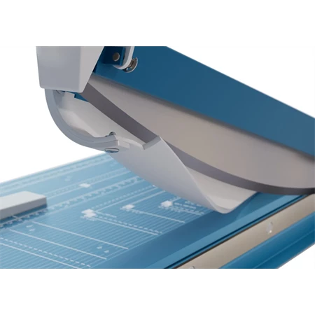 Vágógép karos A/4 DAHLE 561 46cm 35 lap, asztal mérete (teljes méret): 440 mm x 265 mm