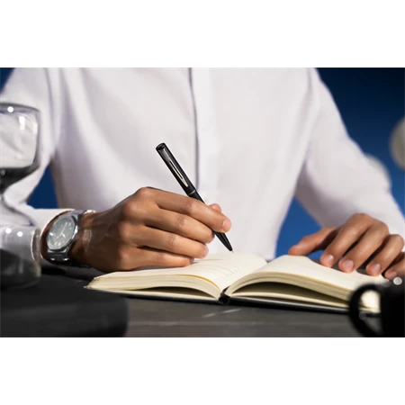 WATERMAN Allure Core golyóstoll fekete, ezüst klipsz